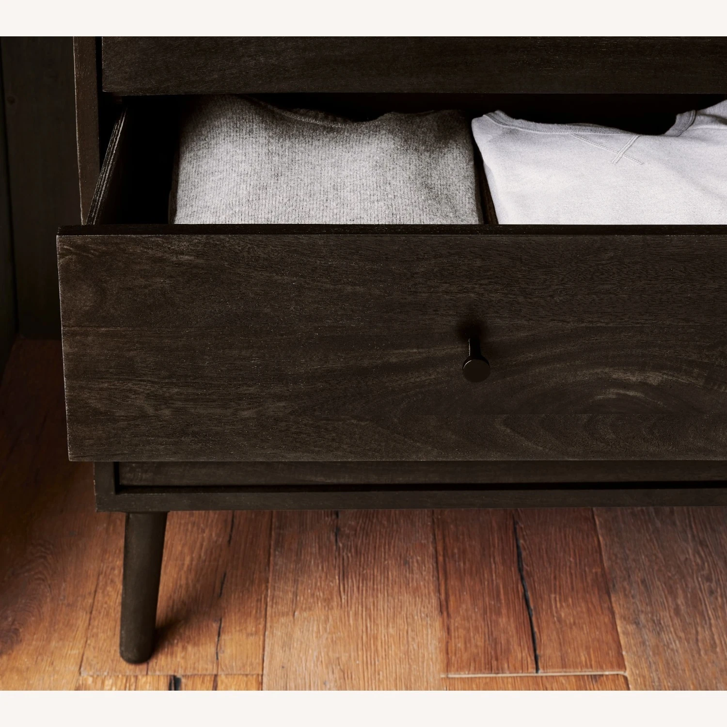 Pottery Barn Willow 6-Drawer Dresser Pottery Barn Willow 6-Drawer Dresser -Pottery Barn 1500 1500 frame 0 2096