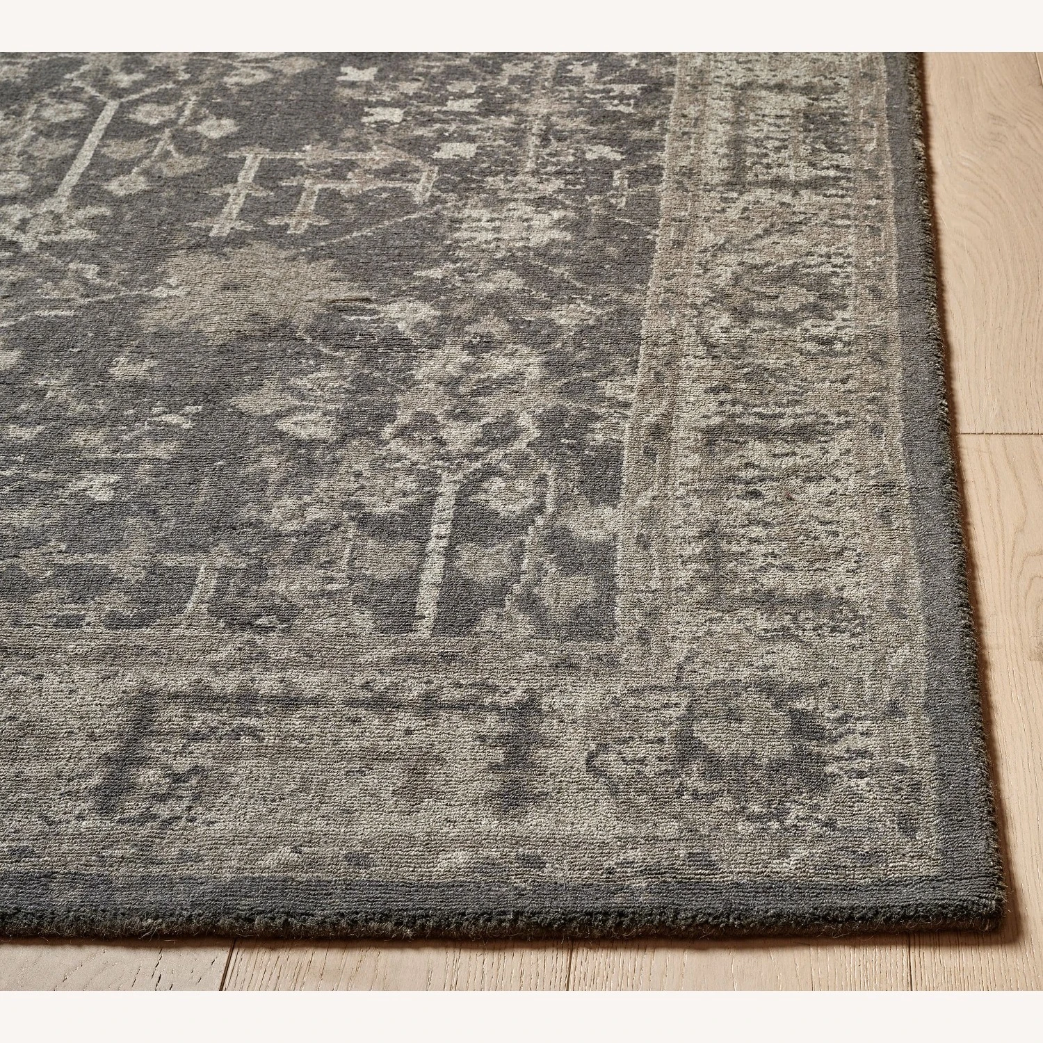 Pottery Barn Reeva Handwoven Rug Pottery Barn Reeva Handwoven Rug -Pottery Barn 1500 1500 frame 0 3181