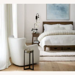 Pottery Barn Flynn Recycled Glass Plug-In Sconce 4 Pottery Barn Flynn Recycled Glass Plug-In Sconce -Pottery Barn 1500 1500 frame 0 3263