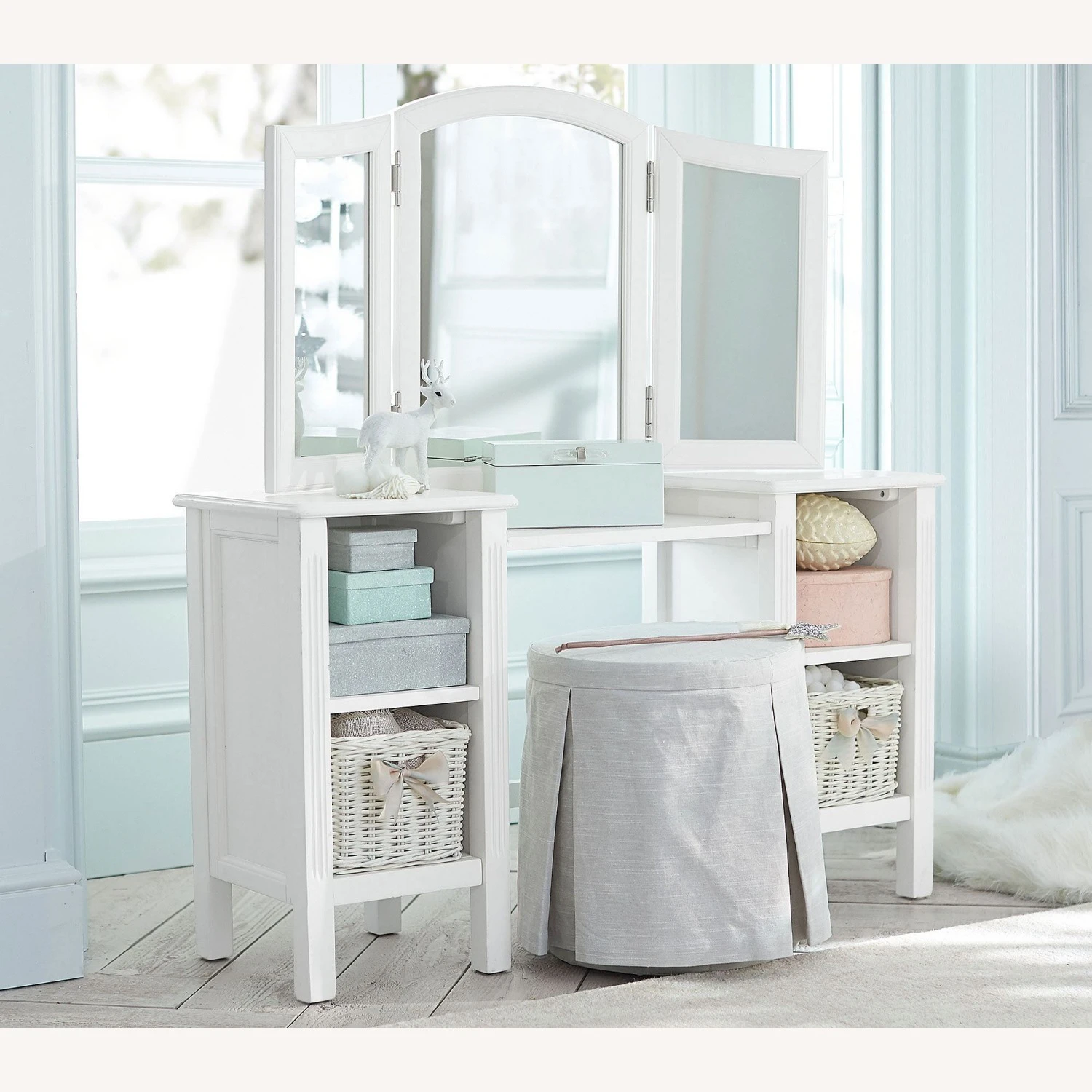 Pottery Barn Madeline Play Vanity Pottery Barn Madeline Play Vanity -Pottery Barn 1500 1500 frame 0 337