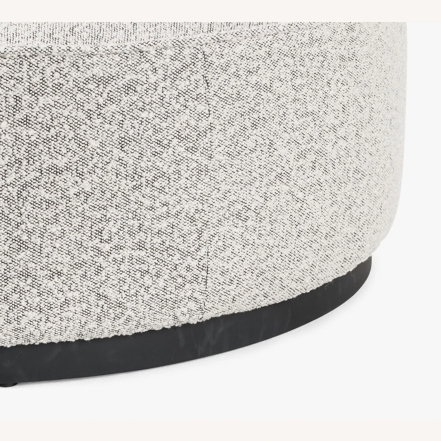 Pottery Barn Arroyo Round Upholstered Ottoman Pottery Barn Arroyo Round Upholstered Ottoman -Pottery Barn 1500 1500 frame 0 546