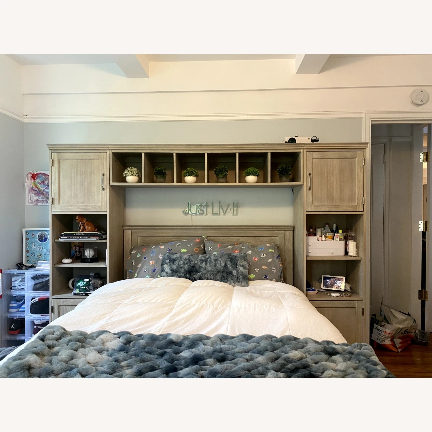 Pottery Barn Hutch Pottery Barn Hutch -Pottery Barn 1500 1500 frame 0 723